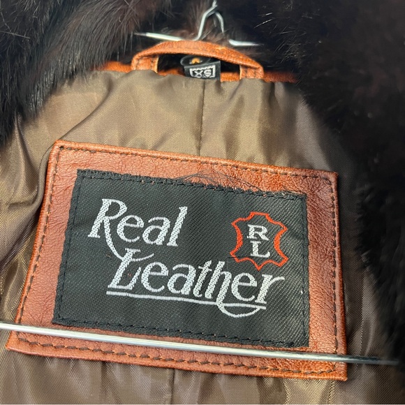 Real leather brown vintage jacket with detachable fur collar xxs - Picture 4 of 12